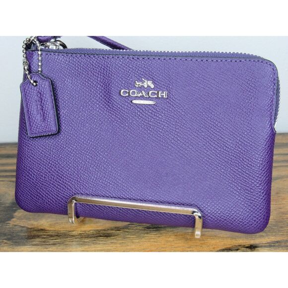 Coach Corner Zip Wristlet Purple D1581 - Picture 3 of 6